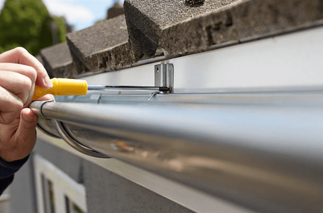 gutter repair lancaster